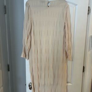 Elegant Cream Long Sleeve Dress